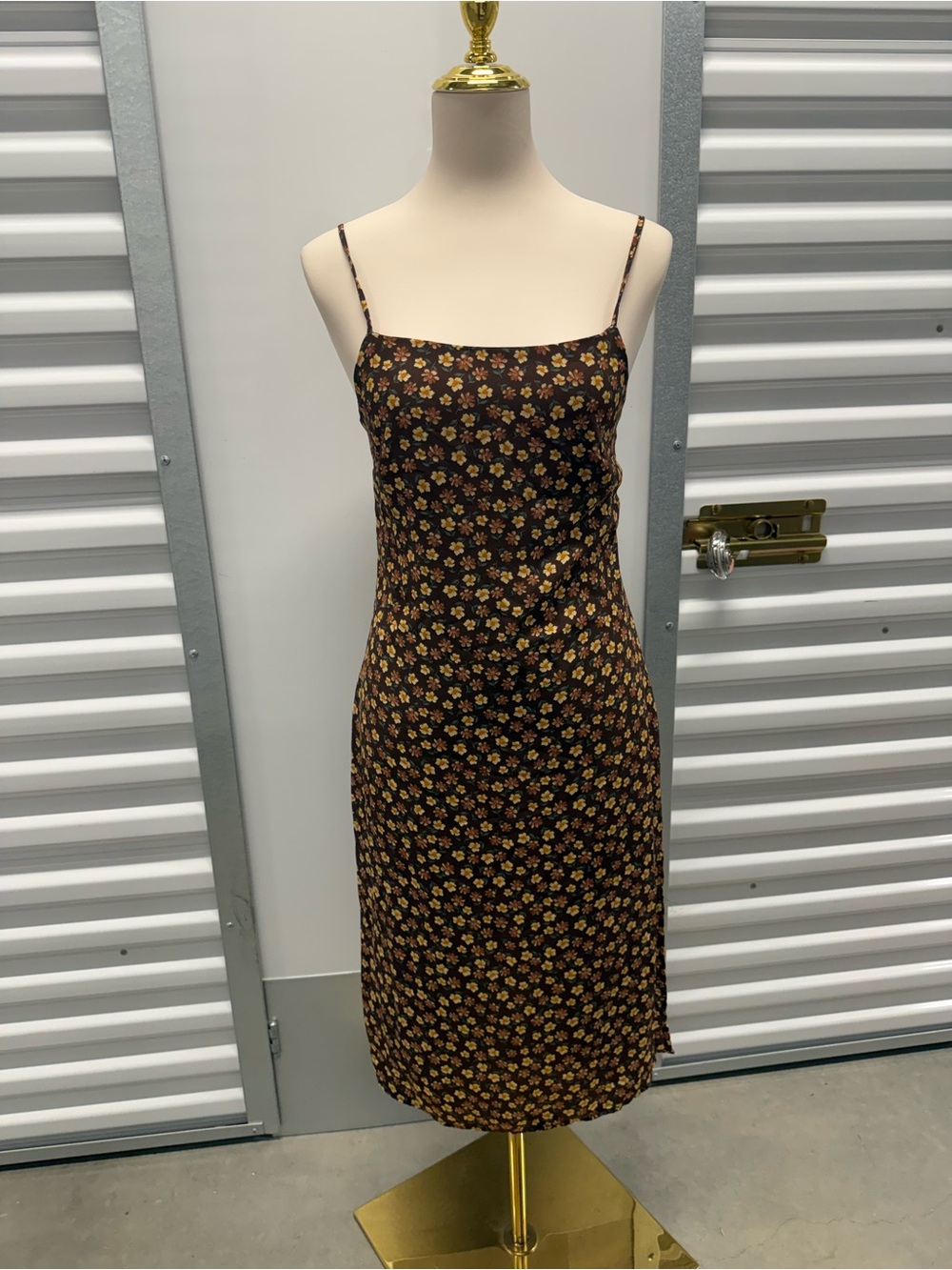 Sadie & Sage Brown Floral Slip Midi Dress
